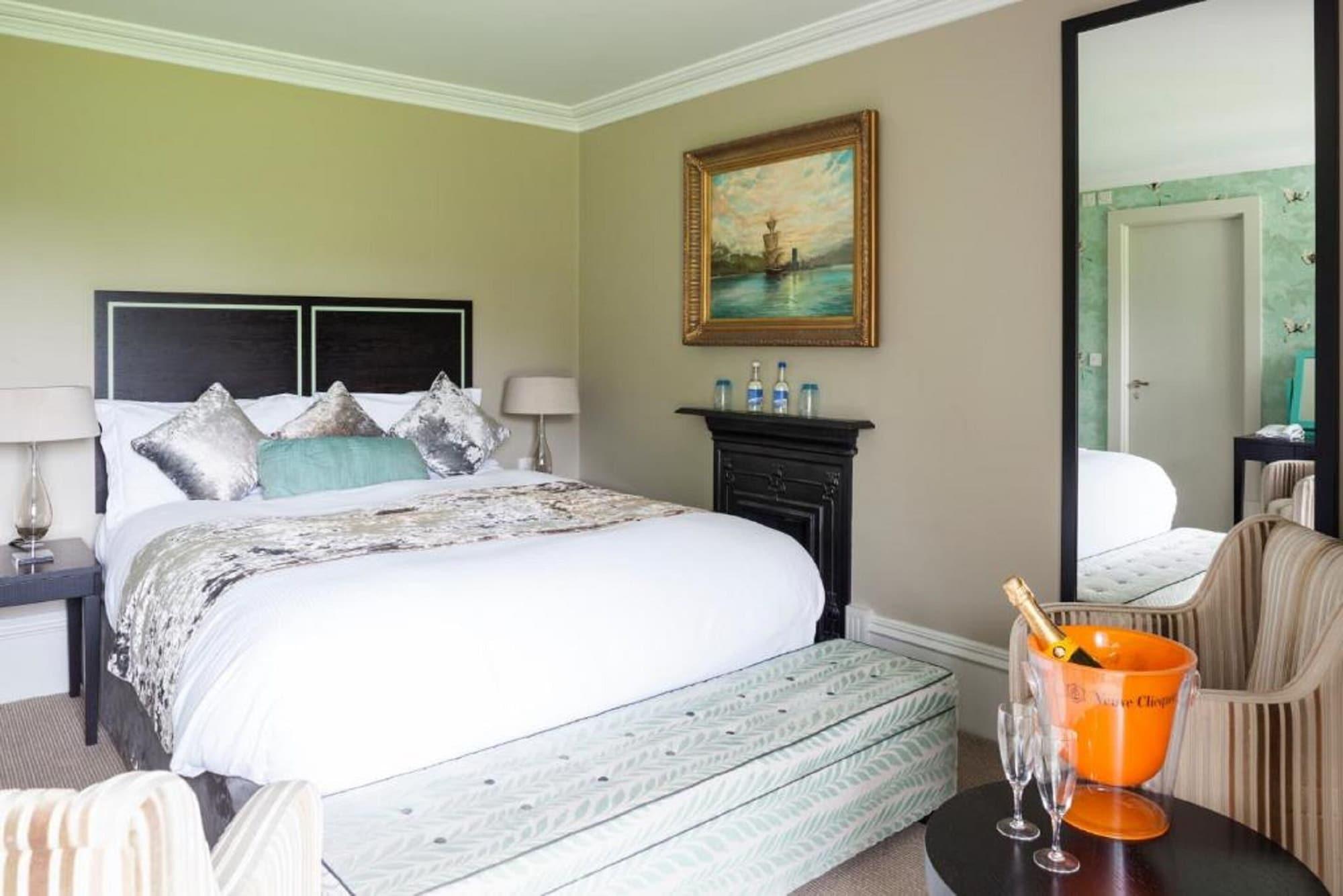 The Cornwall Hotel Spa & Lodges Сент-Остел Экстерьер фото
