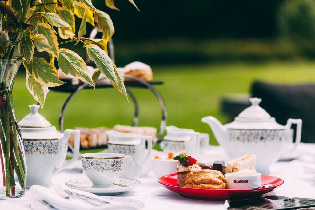 The Cornwall Hotel Spa & Lodges Сент-Остел Экстерьер фото