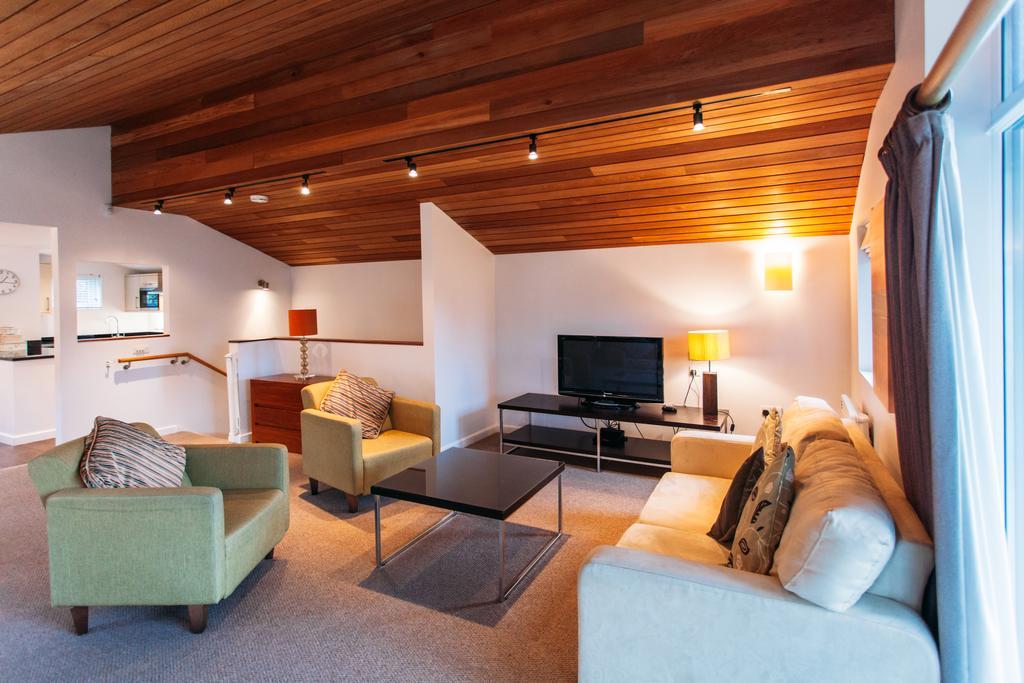 The Cornwall Hotel Spa & Lodges Сент-Остел Экстерьер фото