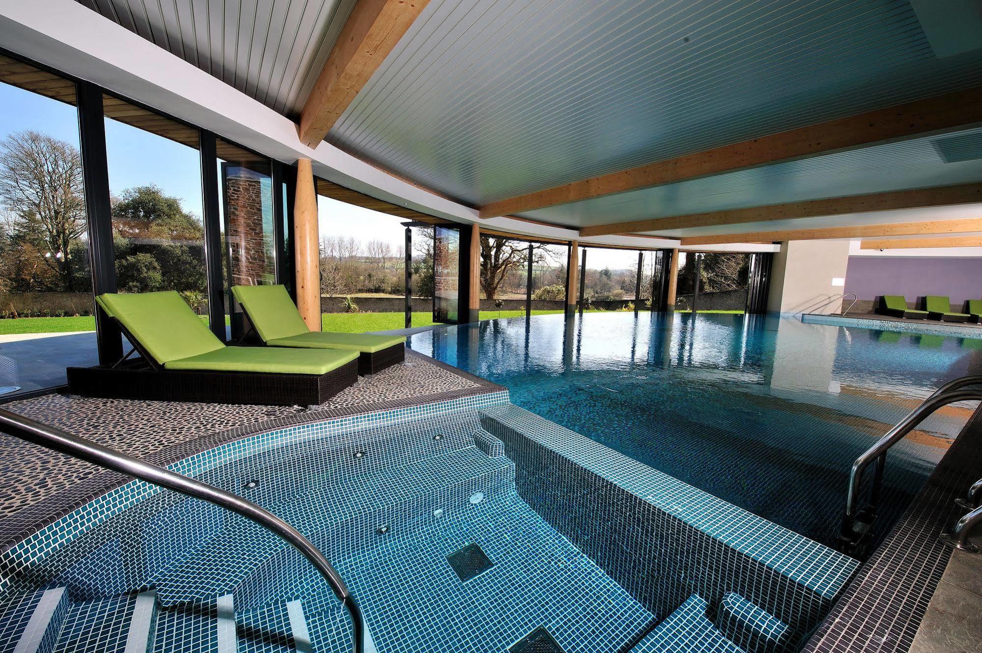 The Cornwall Hotel Spa & Lodges Сент-Остел Экстерьер фото